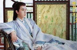 开云体育在线-次元壁破裂，当富安健洋彻底打爆防线，几内亚如何横扫挪威？