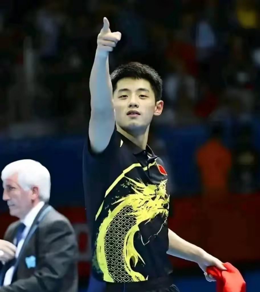 包含英国乒乓球队力克中国乒乓球队，张继科统治全场的词条