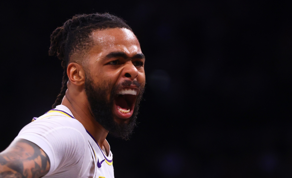 鹈鹕完胜爵士，拉塞尔爆发神勇的简单介绍