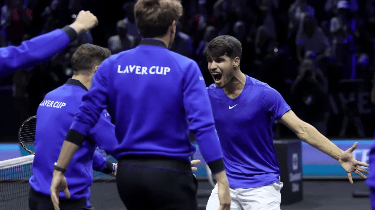 意大利网球队绝地反击世界网球队,费德勒送出助攻 意大利网球队绝地反击世界网球队,费德勒送出助攻