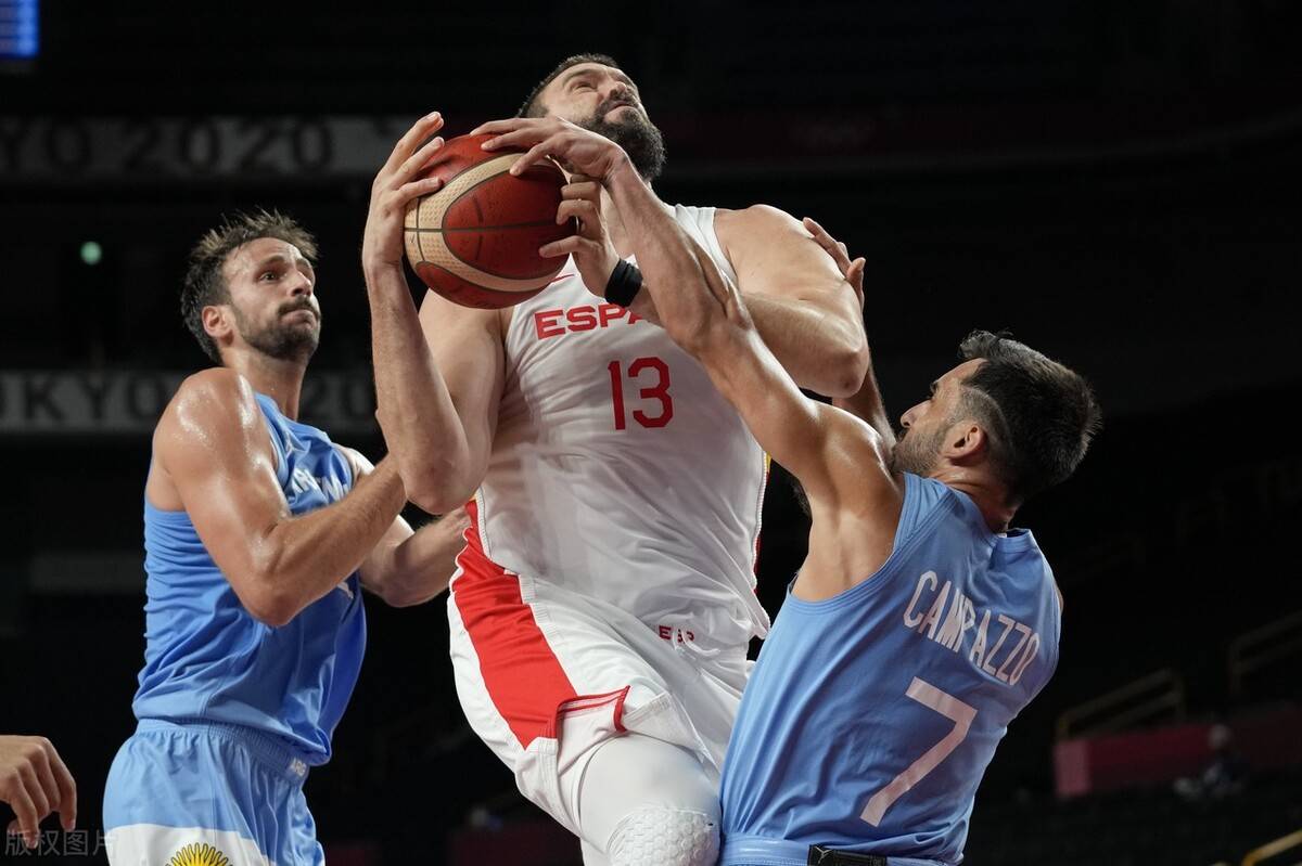 史诗对决!冰球上演极限翻盘 史诗对决!冰球上演极限翻盘