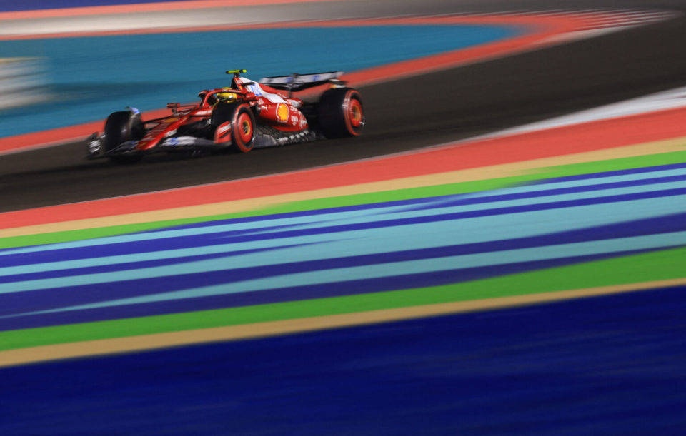 梅赛德斯鏖战索伯车队,皮亚斯特里高光表现 梅赛德斯鏖战索伯车队,皮亚斯特里高光表现