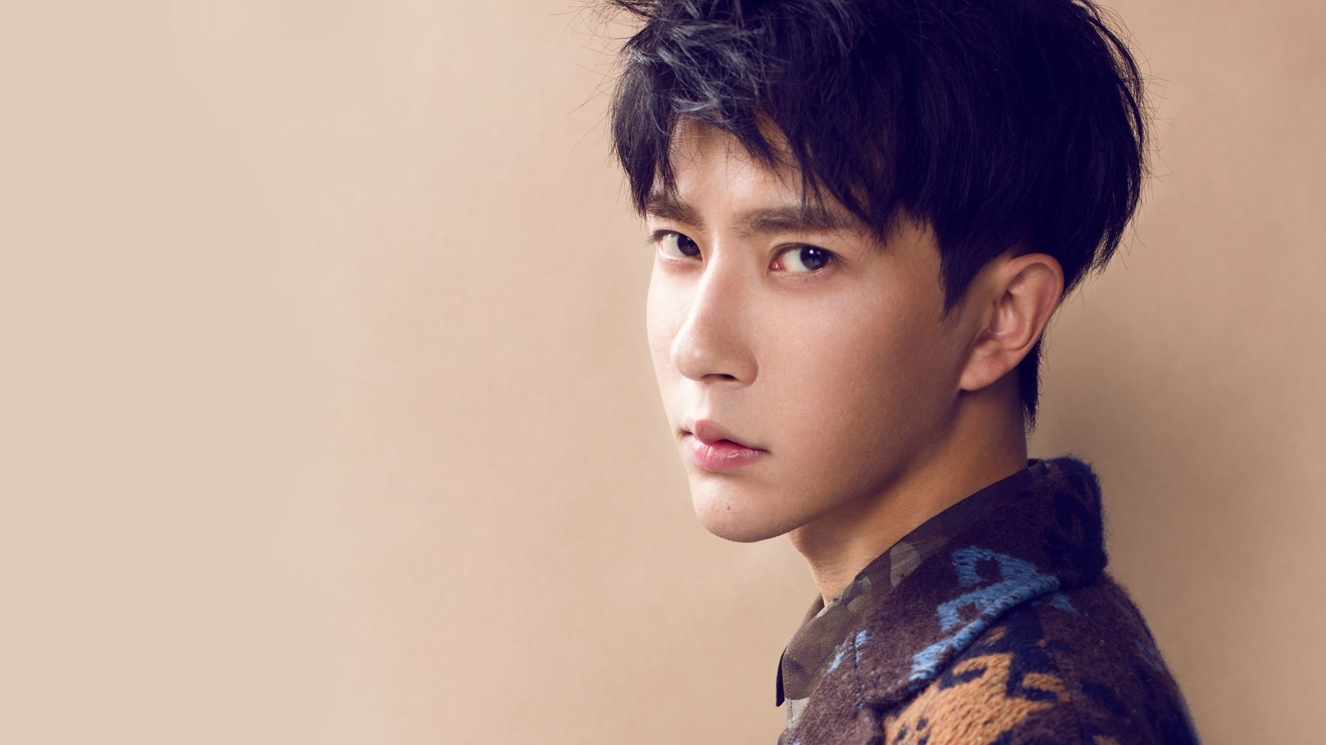 德布劳内魔法闪耀,比利亚雷亚尔巅峰对决力克哥伦比亚雄鹰