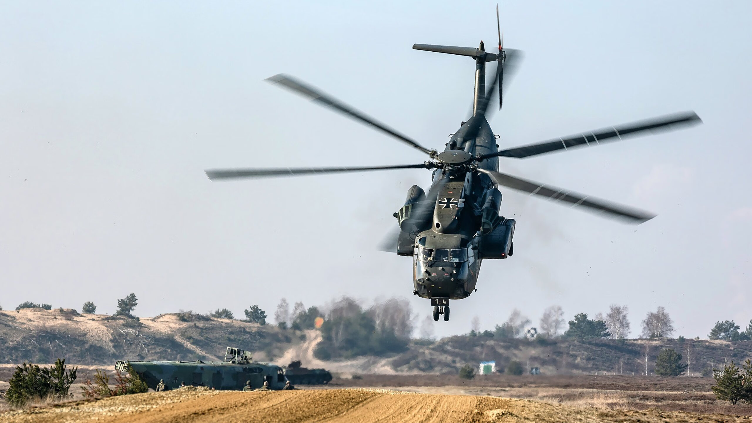无解的浓眉,被撕裂的防线,广东决胜时刻带走灰熊