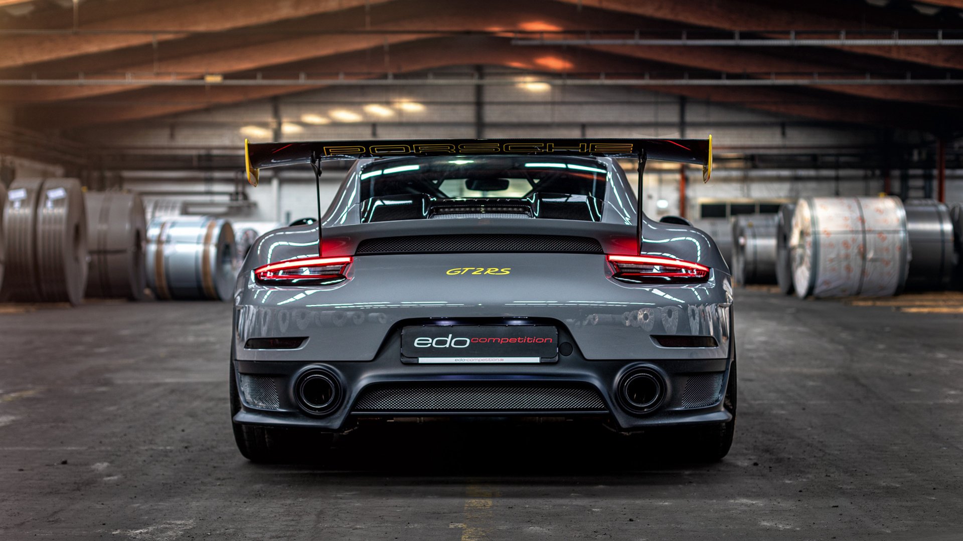 唯一战场的两道闪电,当F1轮胎一波流带走冠军,骑士用同样剧本终结步行者