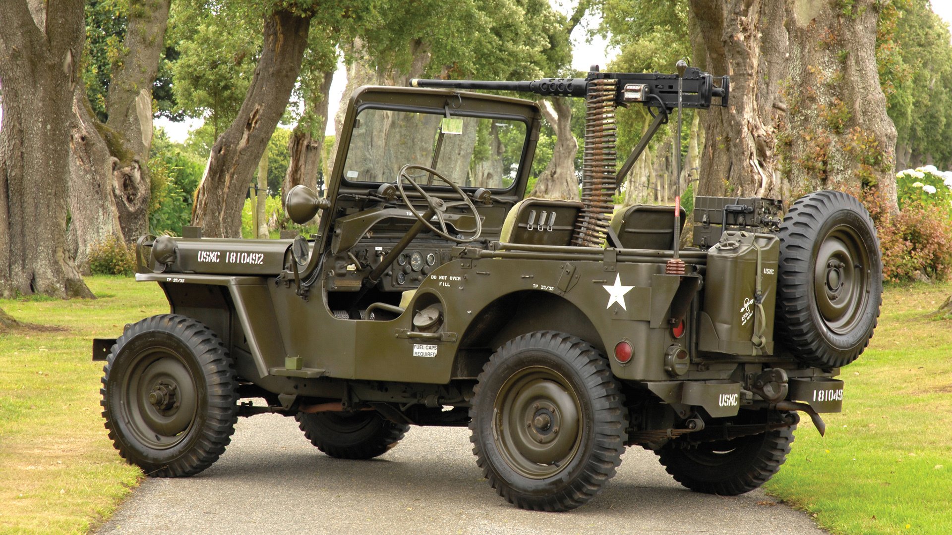 闪耀与绝杀，足球之夜的两极叙事