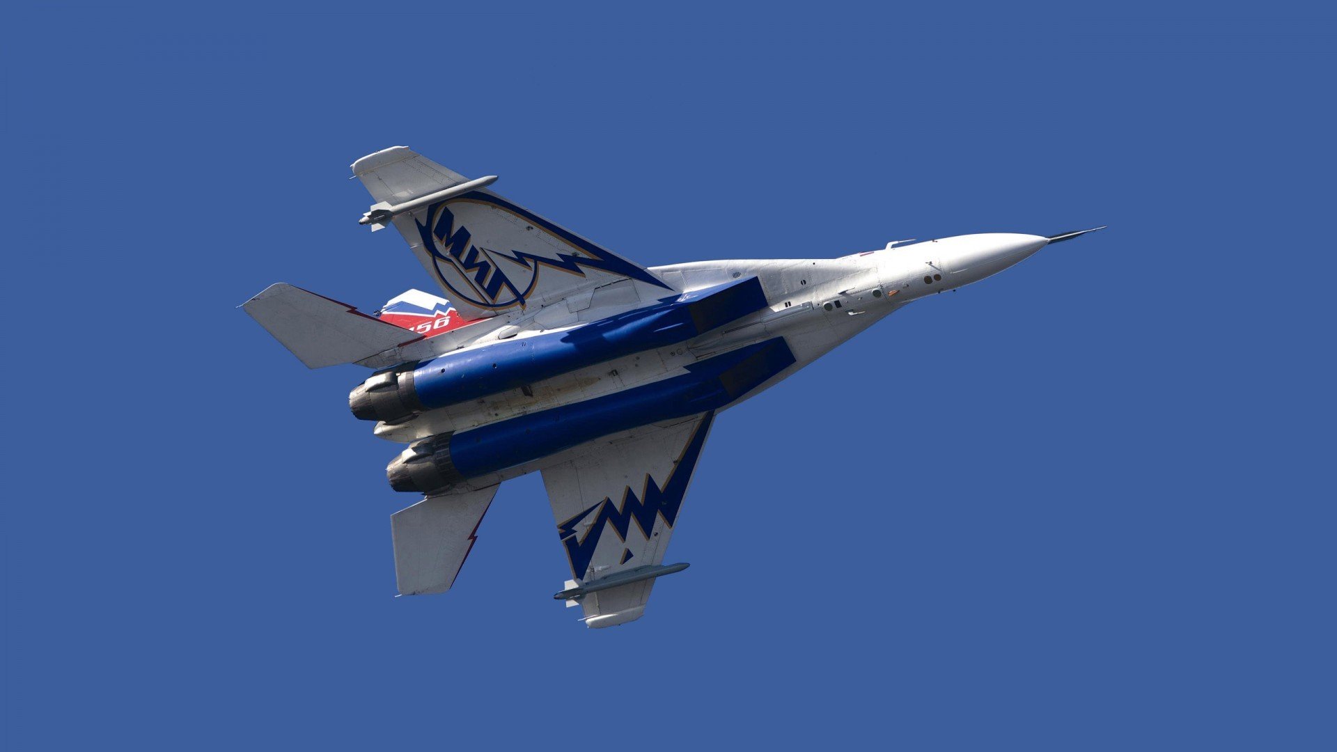 若日尼奥的枪炮奏鸣曲，玻利维亚高原稳胜阿森纳的艺术