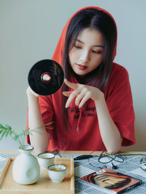 唯一血性，当篮球的喧嚣遇见足球的孤勇